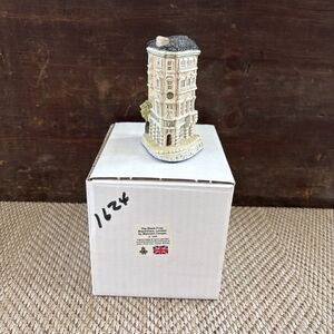 The Black‎ Friar Blackfriars London By Malcolm Cooper Cottages 1988